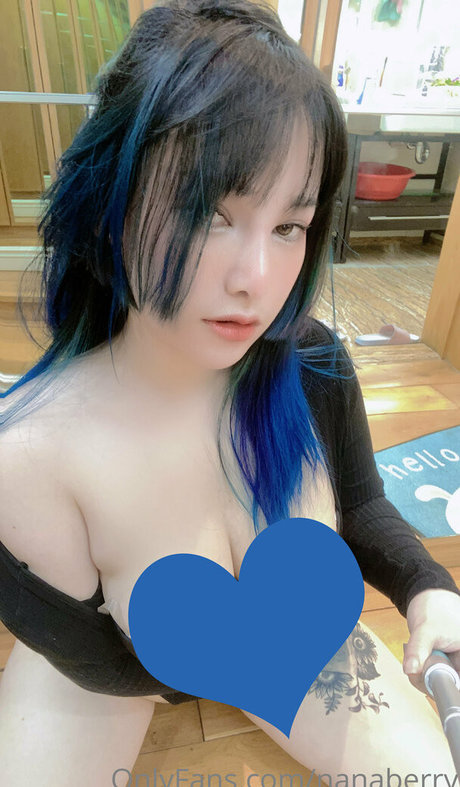 nanaberry 美しいポルノスター 写真