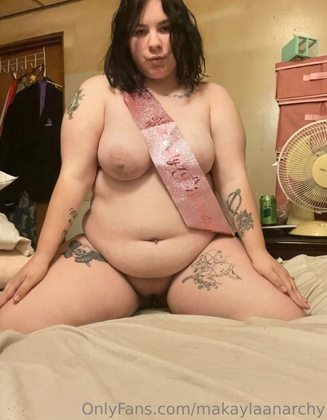makaylaanarchy ポルノスター 可愛い 写真