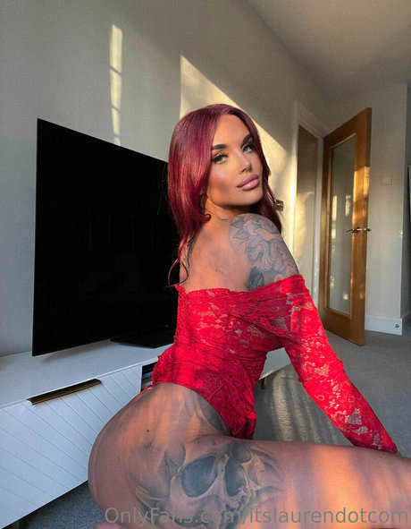 Itslaurendotcom ポルノスター ヌード 写真