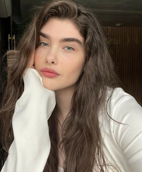 Bianca Balsini xxxモデル 写真