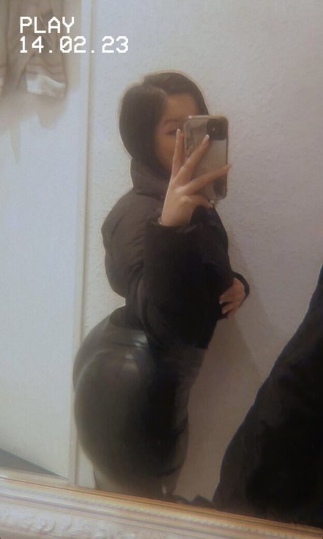 Shitboxmommy XXXモデル 写真