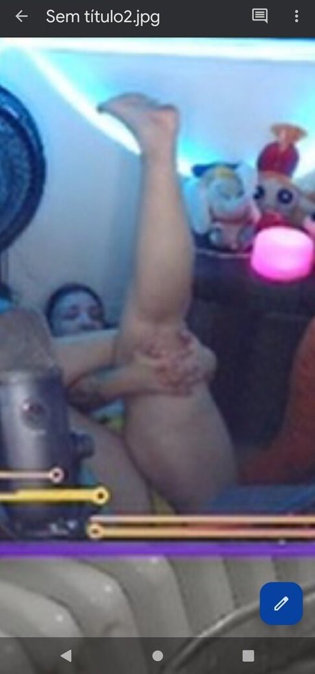 CriptoGirl 独占ポルノスター 写真