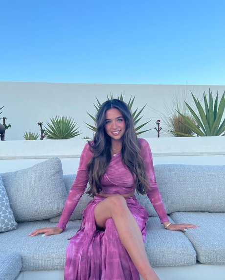 Taylor Nunez xxxポルノスター 写真