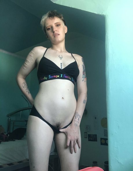 freeslxttydomboy 女優 アーカイブ