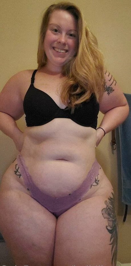 builtlikeahorse セクシーなスター 写真