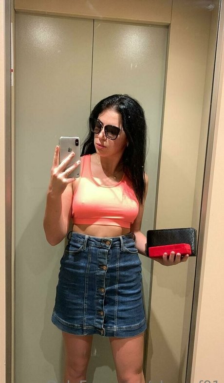 alexaof01 セクシーなスター 写真