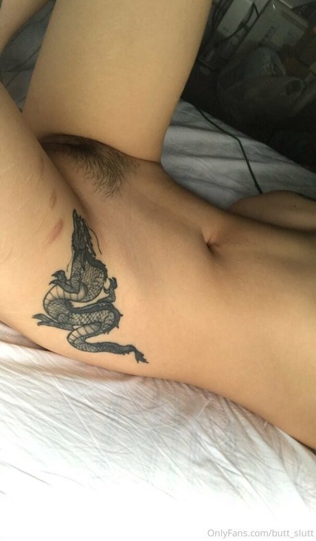 butt slutt 素敵なモデル 写真