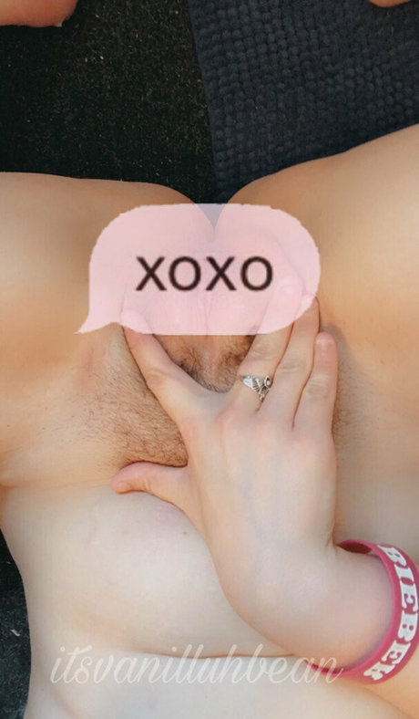 freevanilluhbean スター 写真