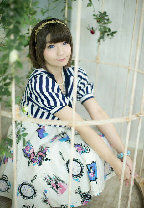 ayame apricot モデル 写真