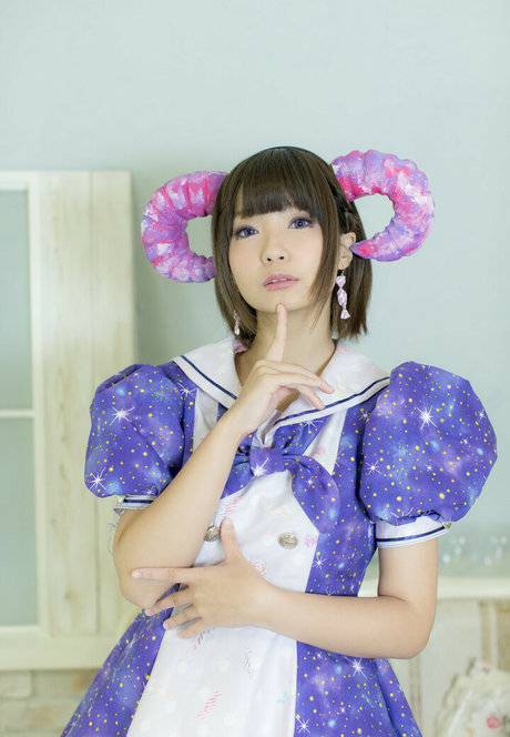 ayame apricot 完璧なスター 写真