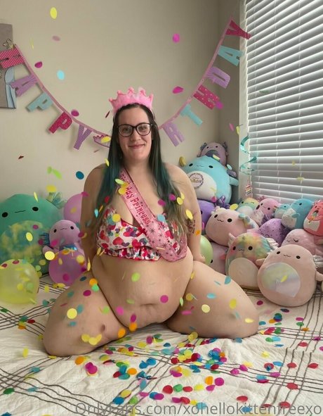 xohellokittenfreexo アートモデル 画像