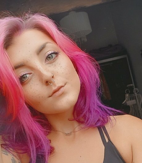 ivy rayefree トップモデル 写真