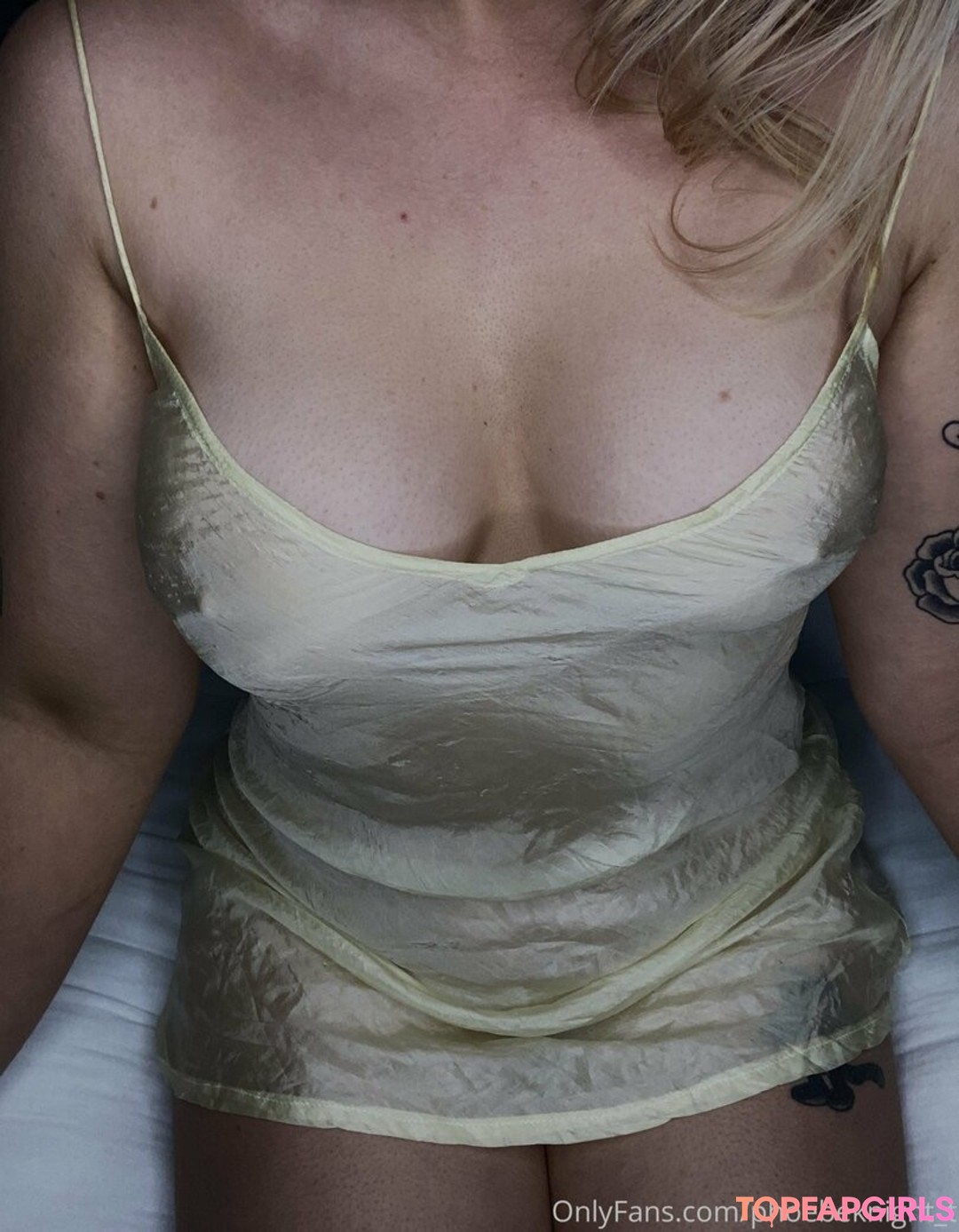 phoebeknight t アート女優 写真