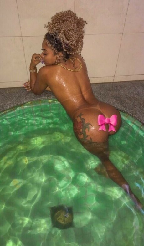 Cynthya Cybelle ヌードのポルノスター 写真