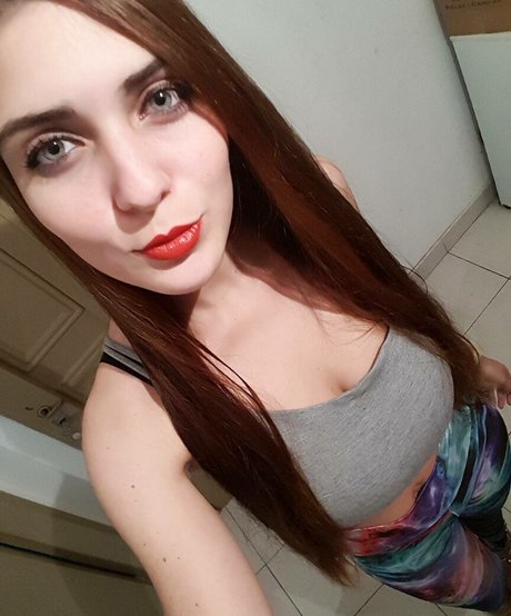 Nati Stefanelli HDポルノスター 画像