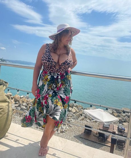 Darya Savran 完璧なスター 写真
