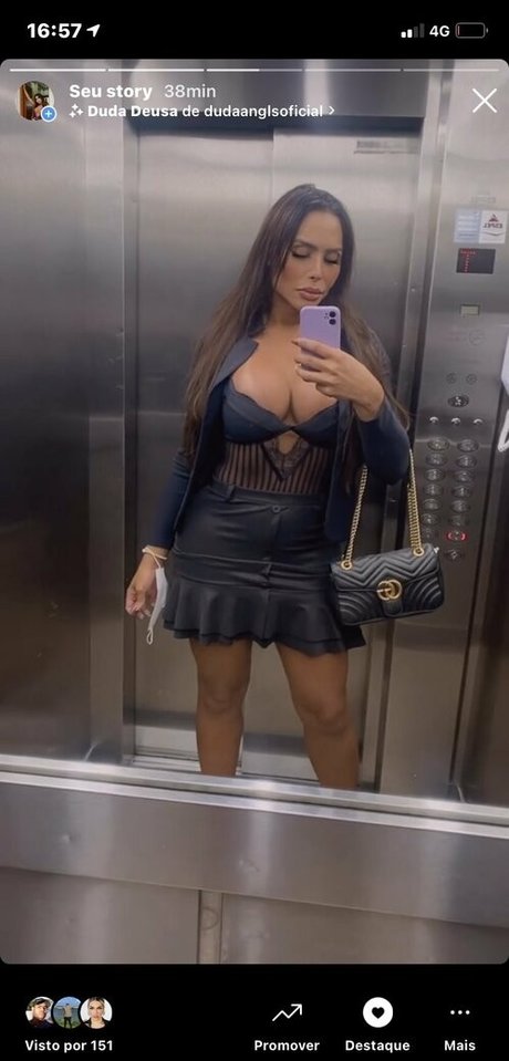 biancapetrovickyoficial アートスター 写真