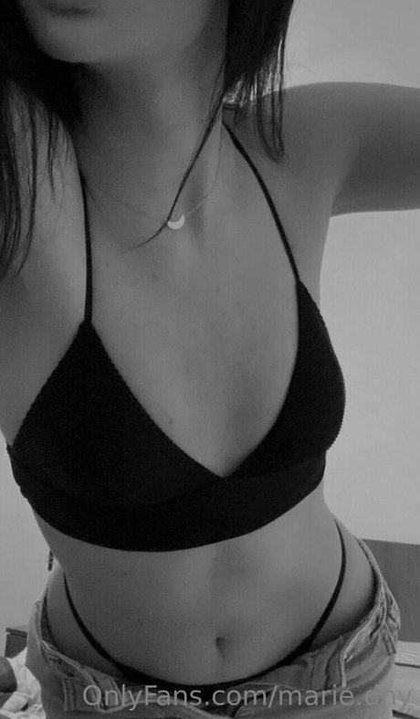 marie dny トップスター 画像