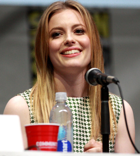 Gillian Jacobs 無料女優 写真