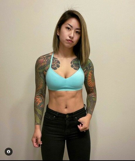 Baconandbiceps 最高のモデル 写真