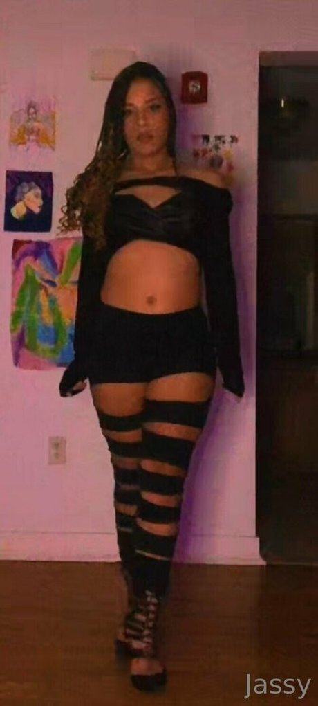 jassylulu69 ポルノスター エロティック 写真