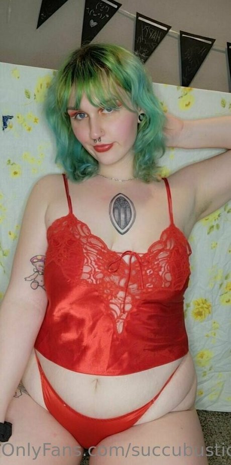 succubusticslut ホットスター 写真