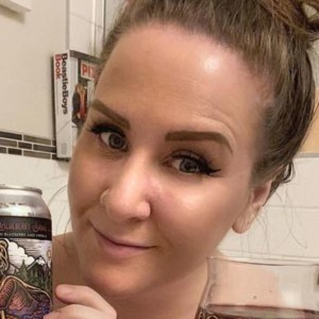 Kara bo beer a profile image