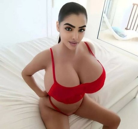 Atlanna 高品質モデル ギャラリー