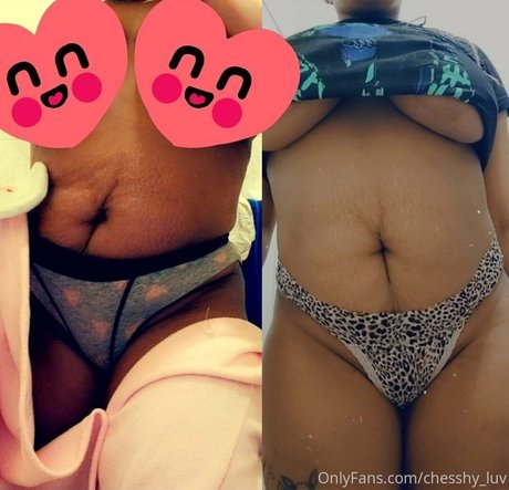 chesshy luv エロティックなモデル 写真