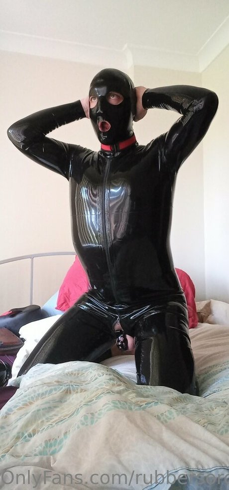 rubbersorcerer top profile image