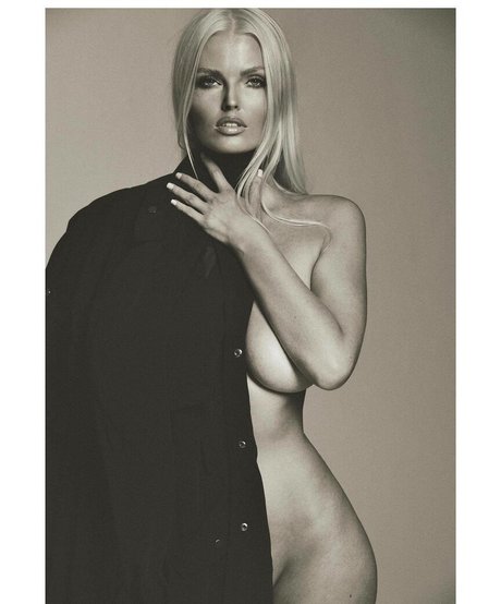 Zienna Sonne Williams セックススター 写真
