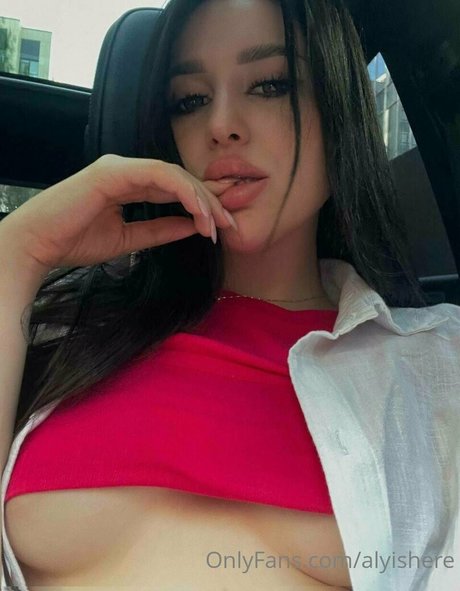 alyishere 独占女優 画像