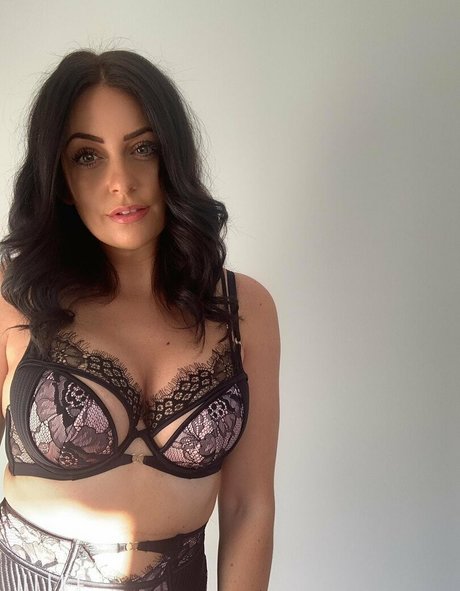 jenfree セクシーモデル 写真