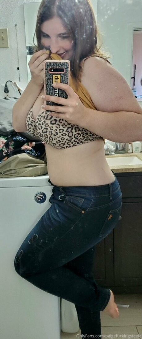 paigefuckingsteele スターセックス 写真
