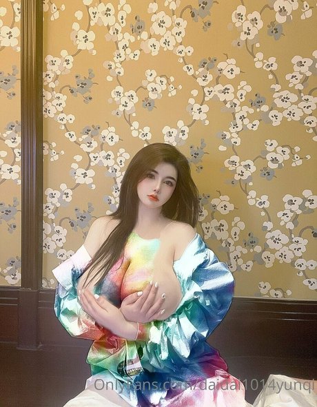 daidai1014yunqi 裸の女優 写真