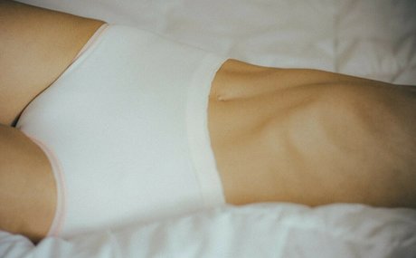 Cait Del Mar ポルノスター ヌード 写真