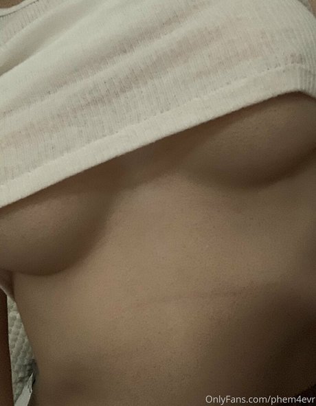 オンリーファンズでのセクスティング アダルト 画像