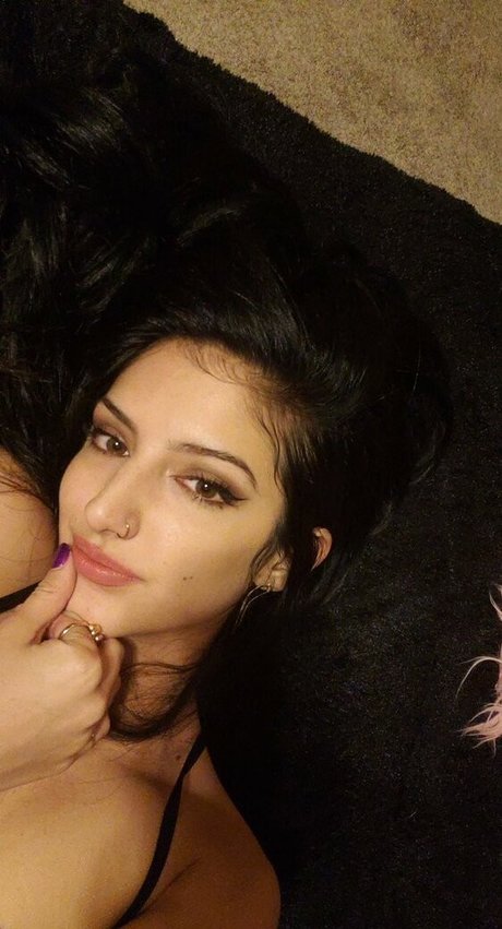 sarahsweetest エロティックなモデル 写真