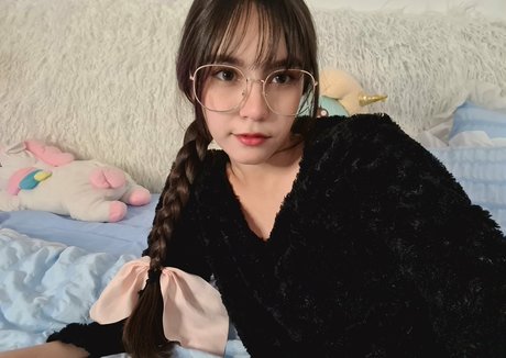 isabellefree ポルノモデル 画像