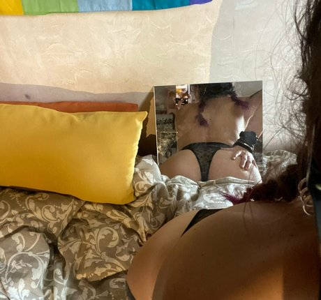 naamah of ヌード女優 写真