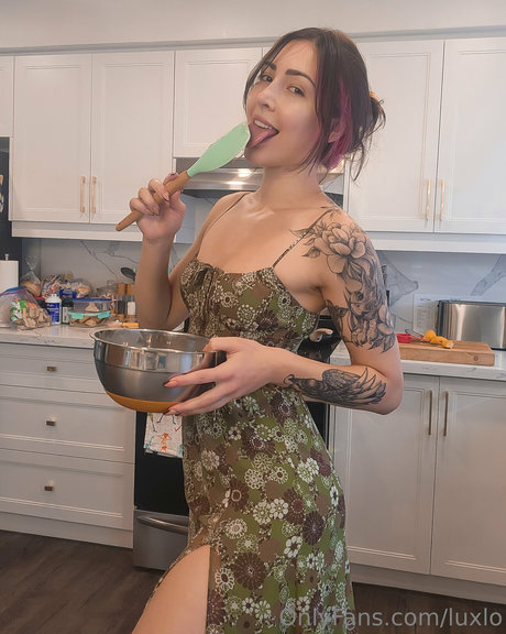 déshabillage onlyfans jolis nus img