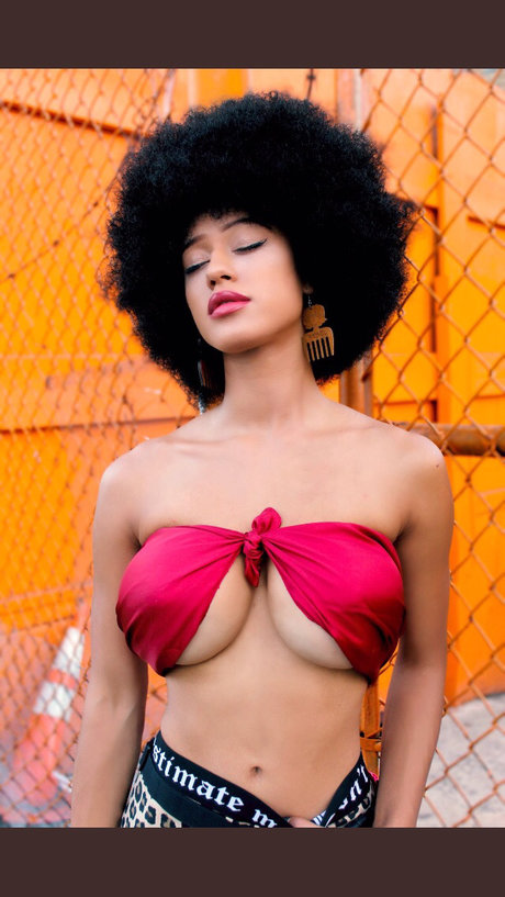 fellation transexuelle onlyfans sexe nu images