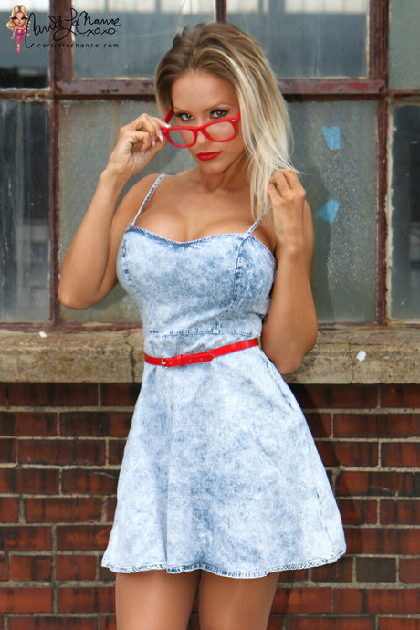 rousse aux courbes onlyfans sexe parfait images