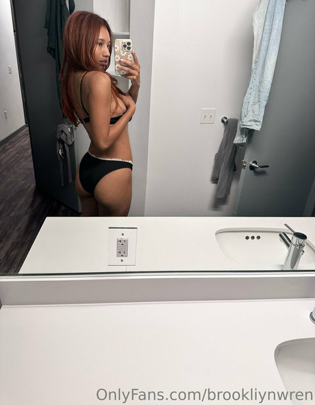 ancrage de onlyfans joli sexe archive