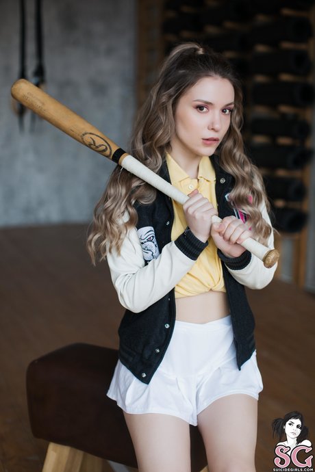 Polina Azarova modèle xxx galerie