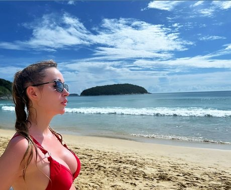 branlette transexuelle onlyfans nu parfait collection