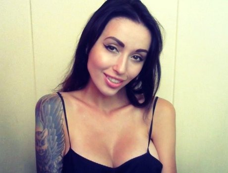 pom-pom girl nue onlyfans assez haute qualité photo