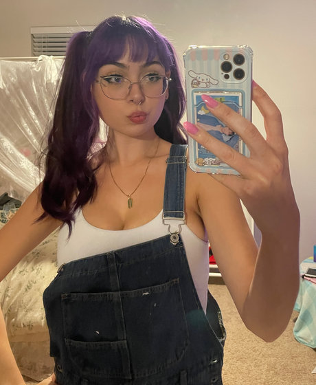 femme nue onlyfans belle haute qualité photo