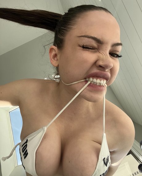 Alex Janai nus étoiles image