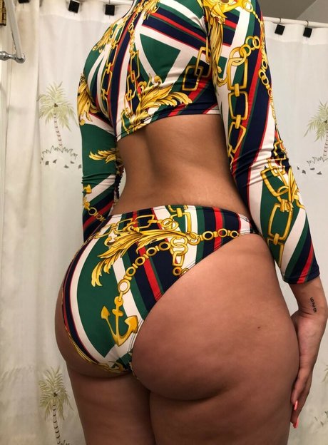 Janae Girard actrice de sexe galerie